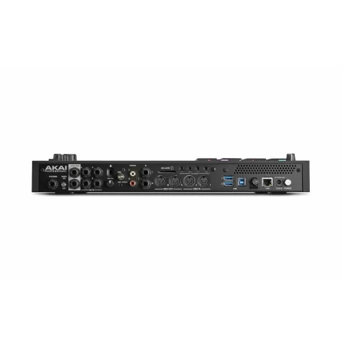 Akai MPC Live II Рабочая станция купить в Москве и РФ недорого
